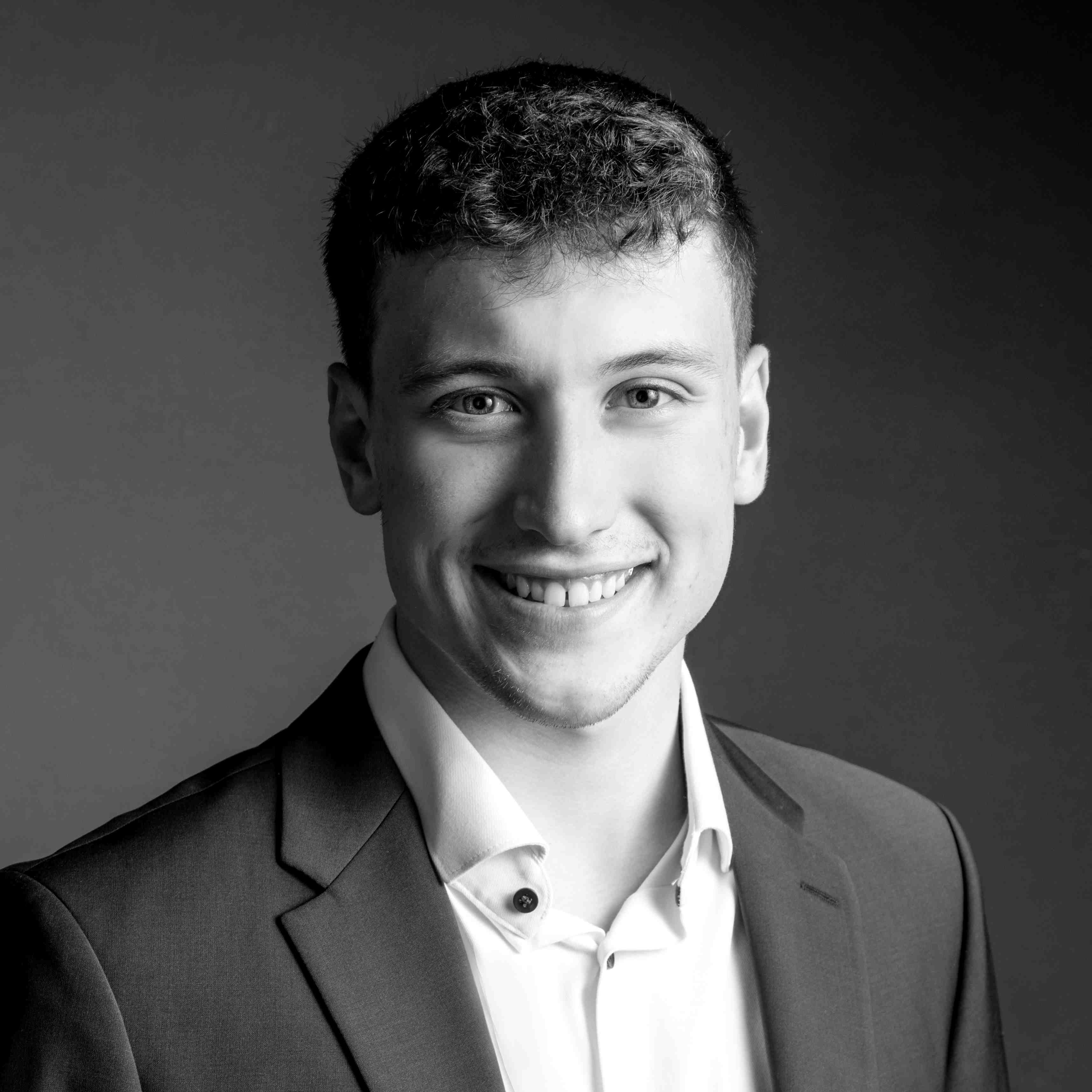 DB_Quadrat sw--klein .jpg